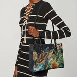 "Kurma" Leather Handbag